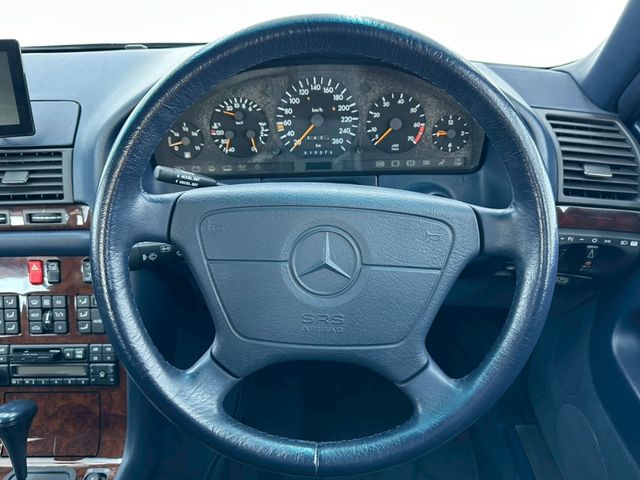 09450121