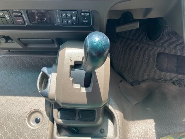 09750048