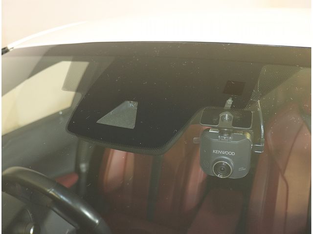 10050256