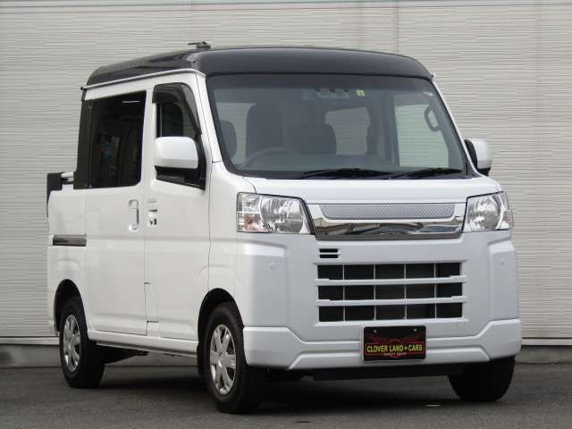 10300028
