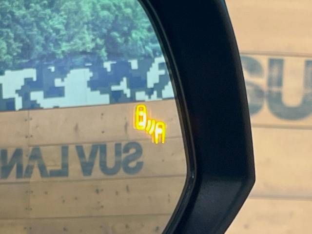 10360304