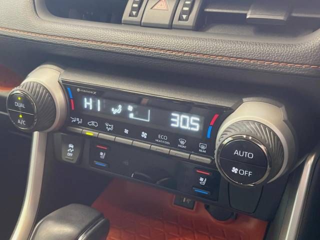10360304