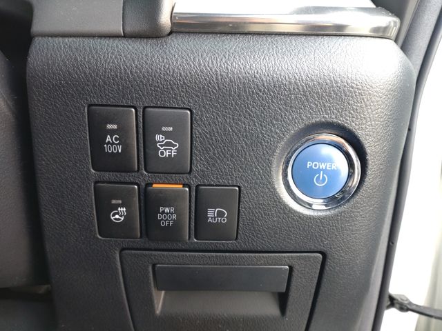 10450138