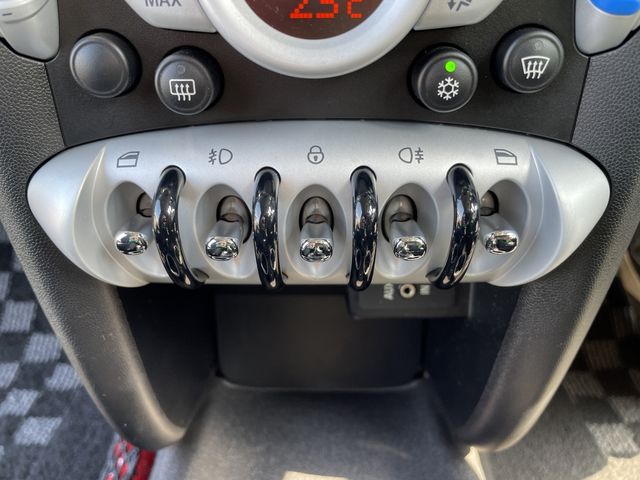 10462713