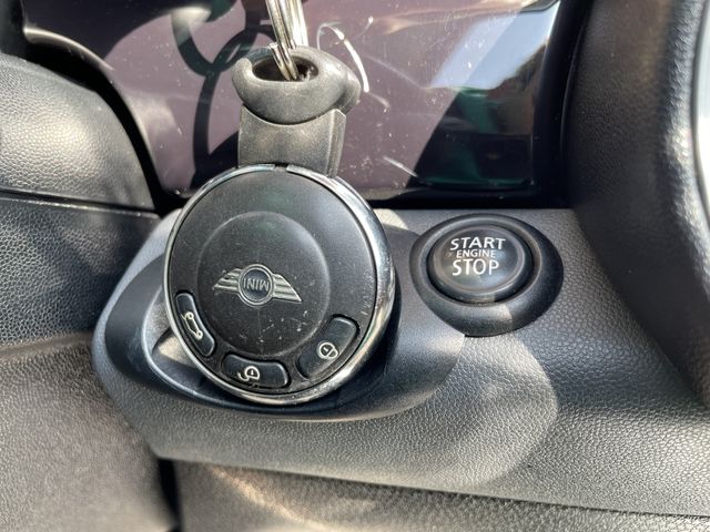 10462713