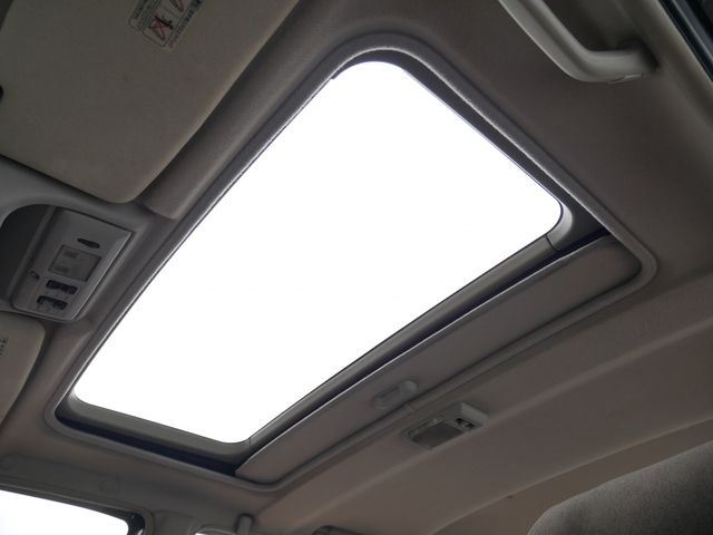 10465002