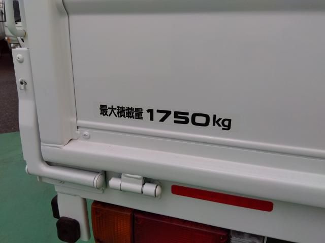 10465028