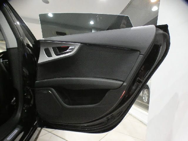 10465502