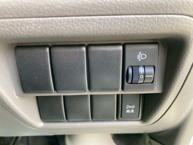 10480001