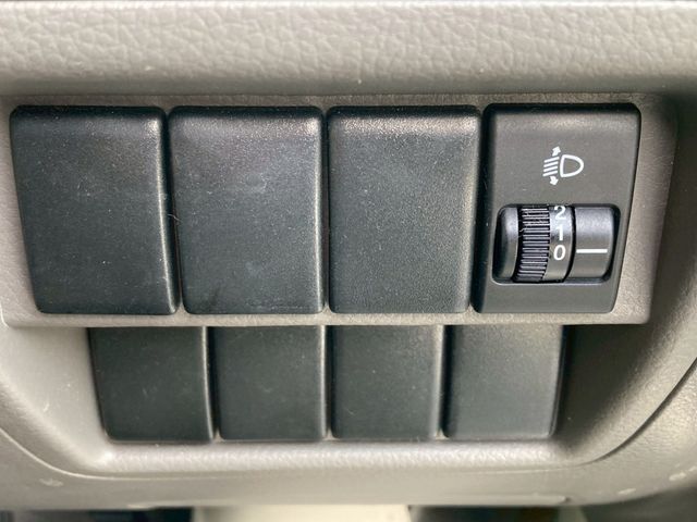 10480005
