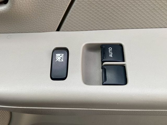 10480005