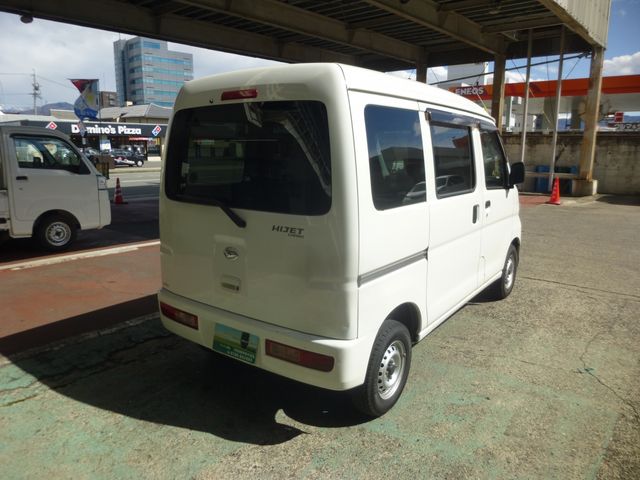 10550161
