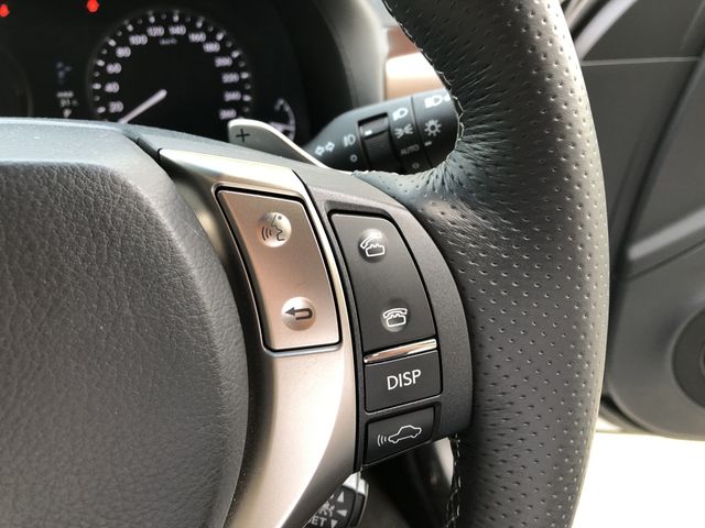 10550163