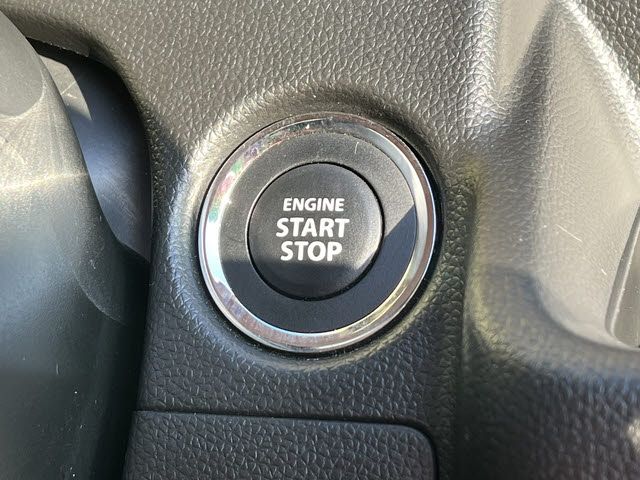 10565118