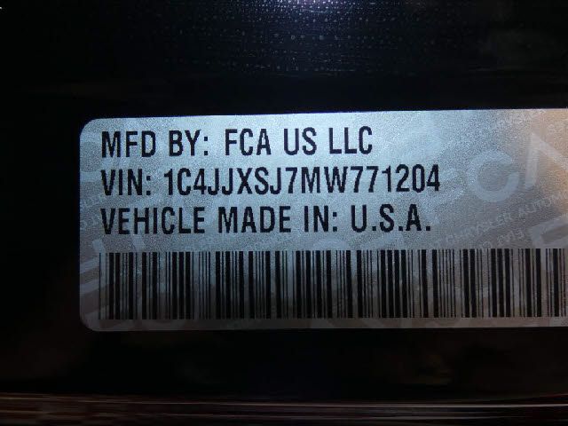 10565581
