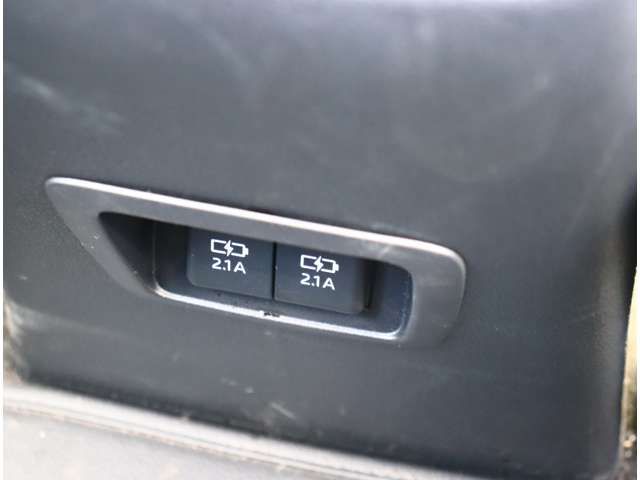 10600466
