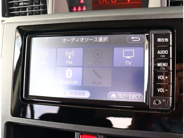 10600496