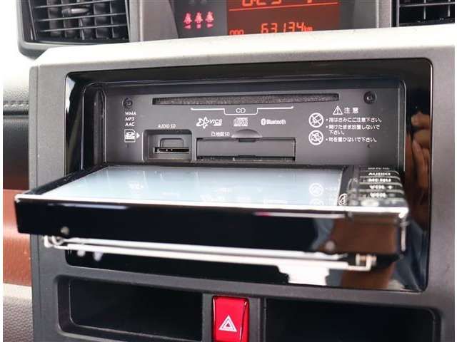 10600496