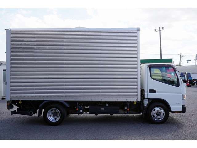10600702