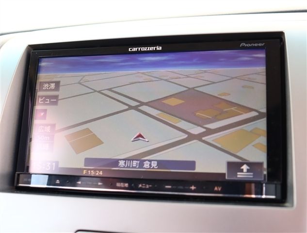 10600744