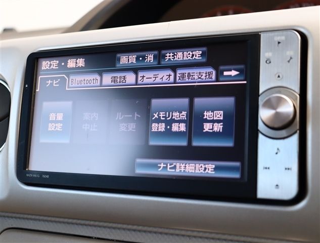 10600759