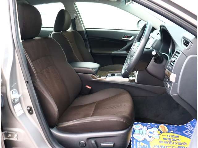 10600764