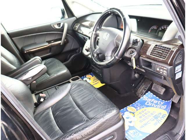 10600804
