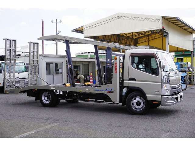 10600891