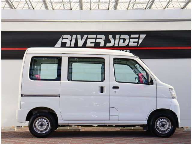 10600974