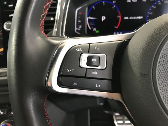 10650037