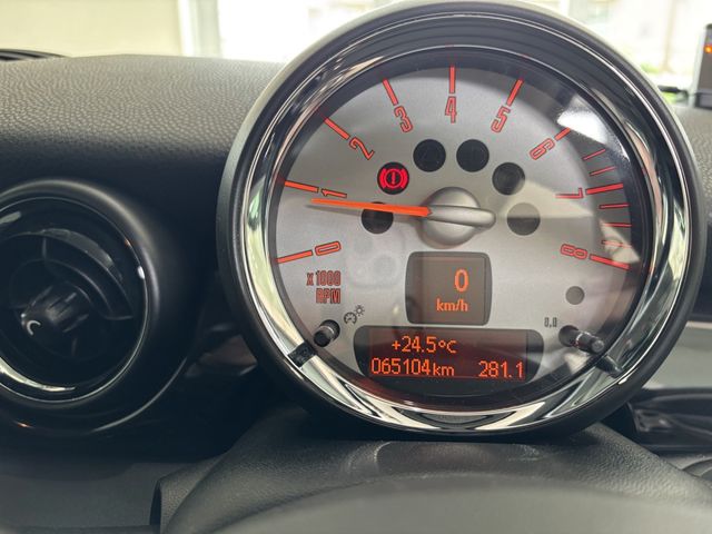 10650085