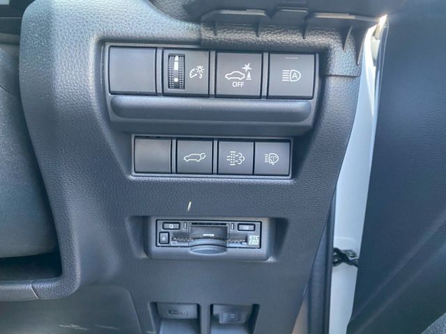 10765360