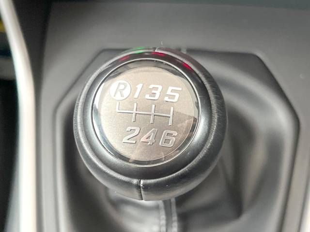 10861759