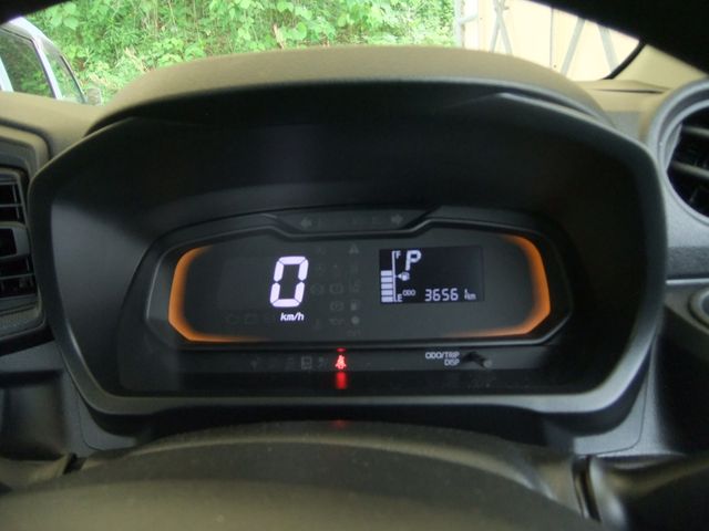 10865710
