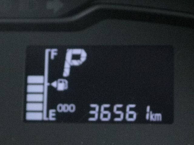 10865710