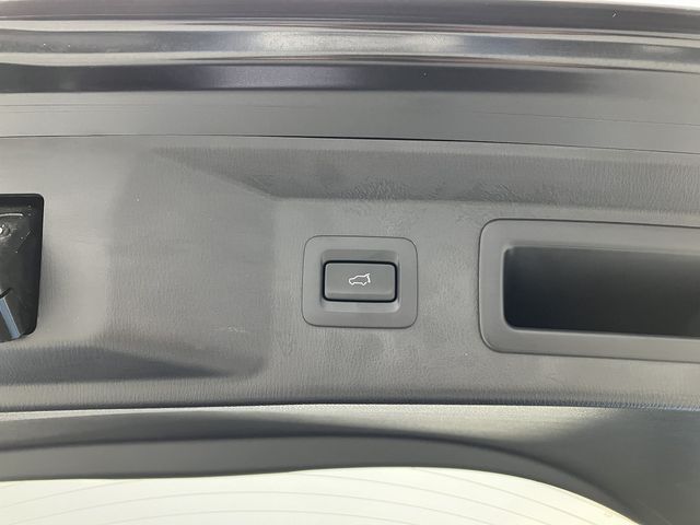 10920001