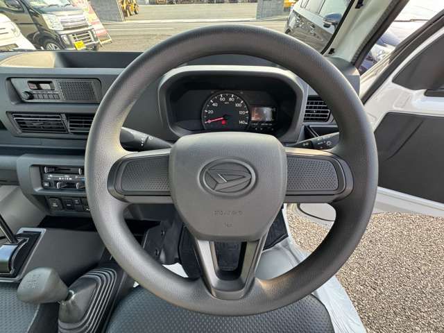 10960388