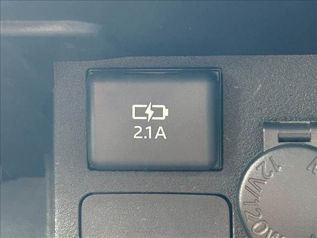 10966301