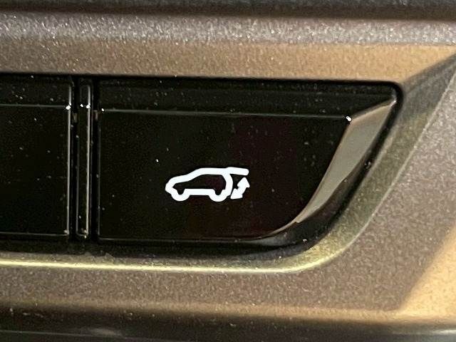 11162601