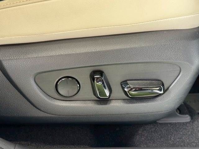 11162896