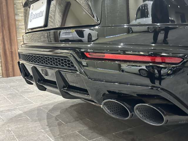 11200032