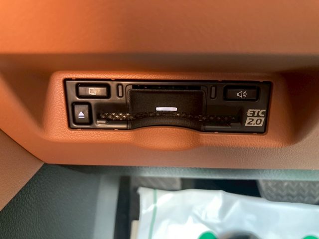 11280005