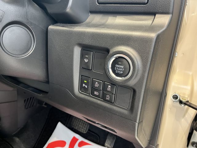 11750158