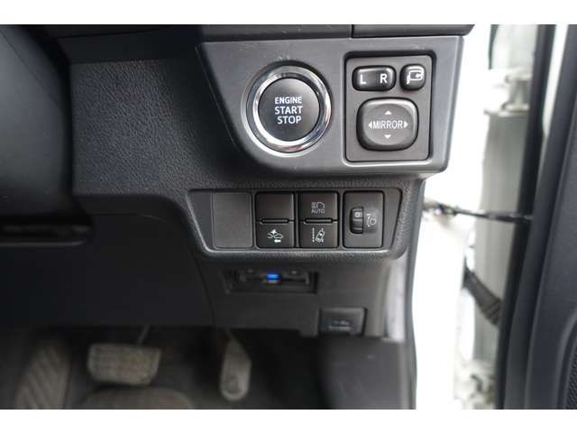 11760924