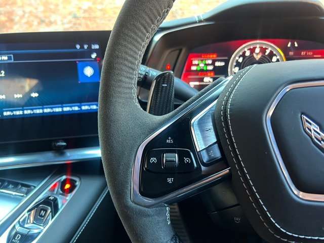 11761122