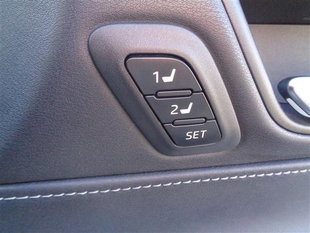 11765593