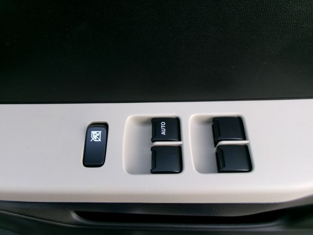 11850205