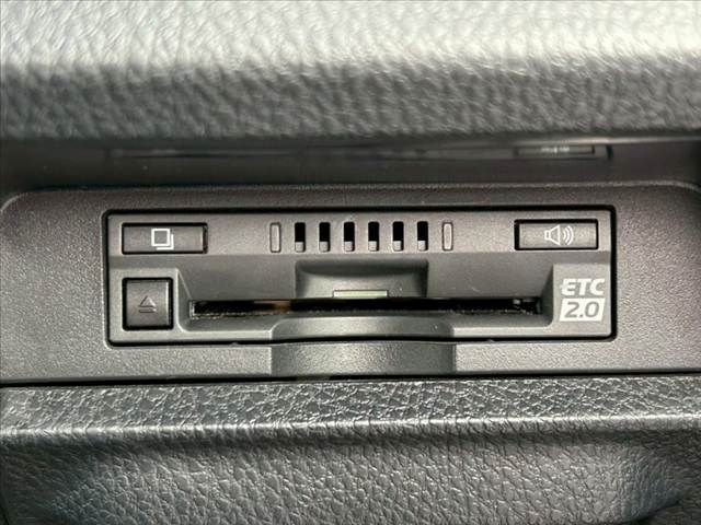 11865932