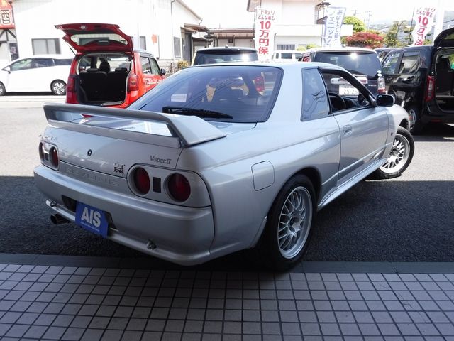 12250261