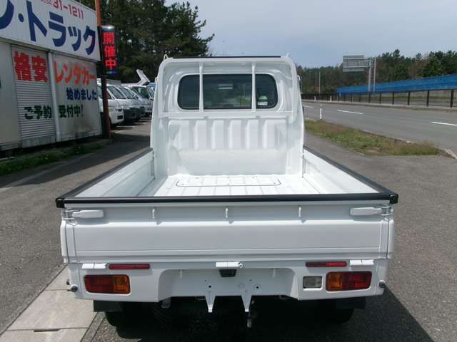 12300007